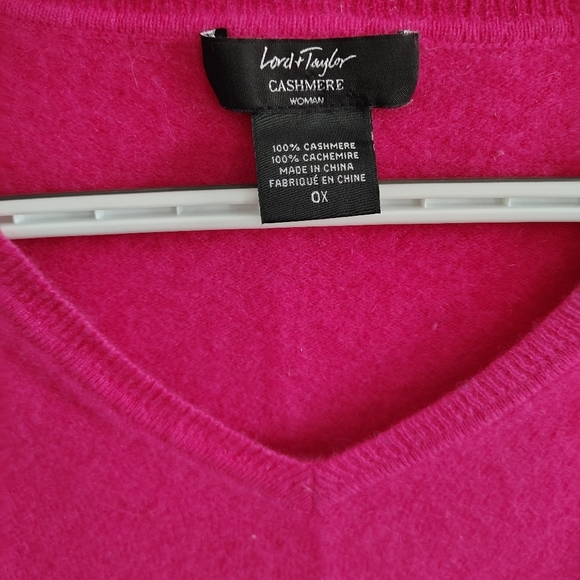 Lord & Taylor Pink Cashmere Woman Sweater OX - Picture 9 of 9